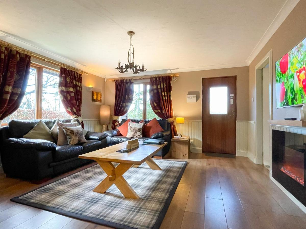 Loch Lomond Luxury Lodges Drymen Exteriör bild