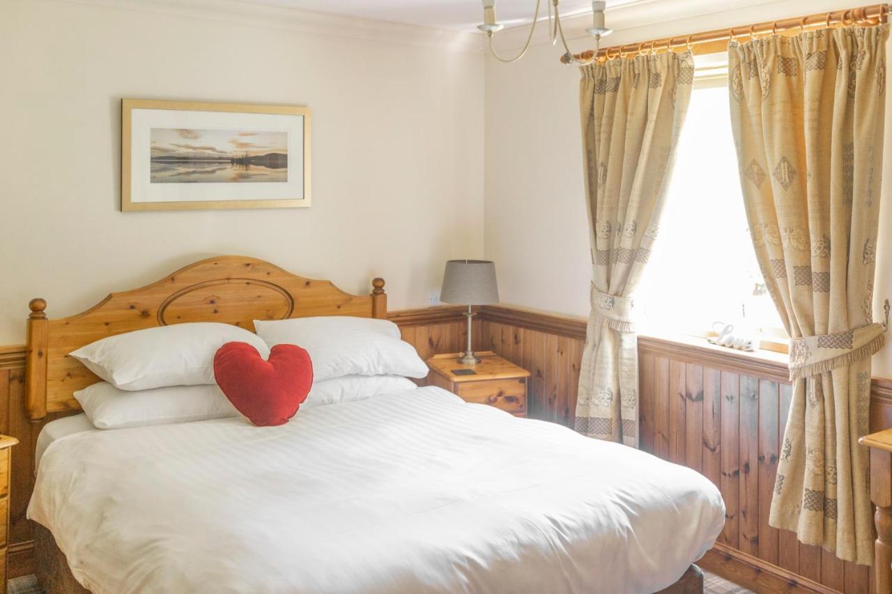 Loch Lomond Luxury Lodges Drymen Exteriör bild