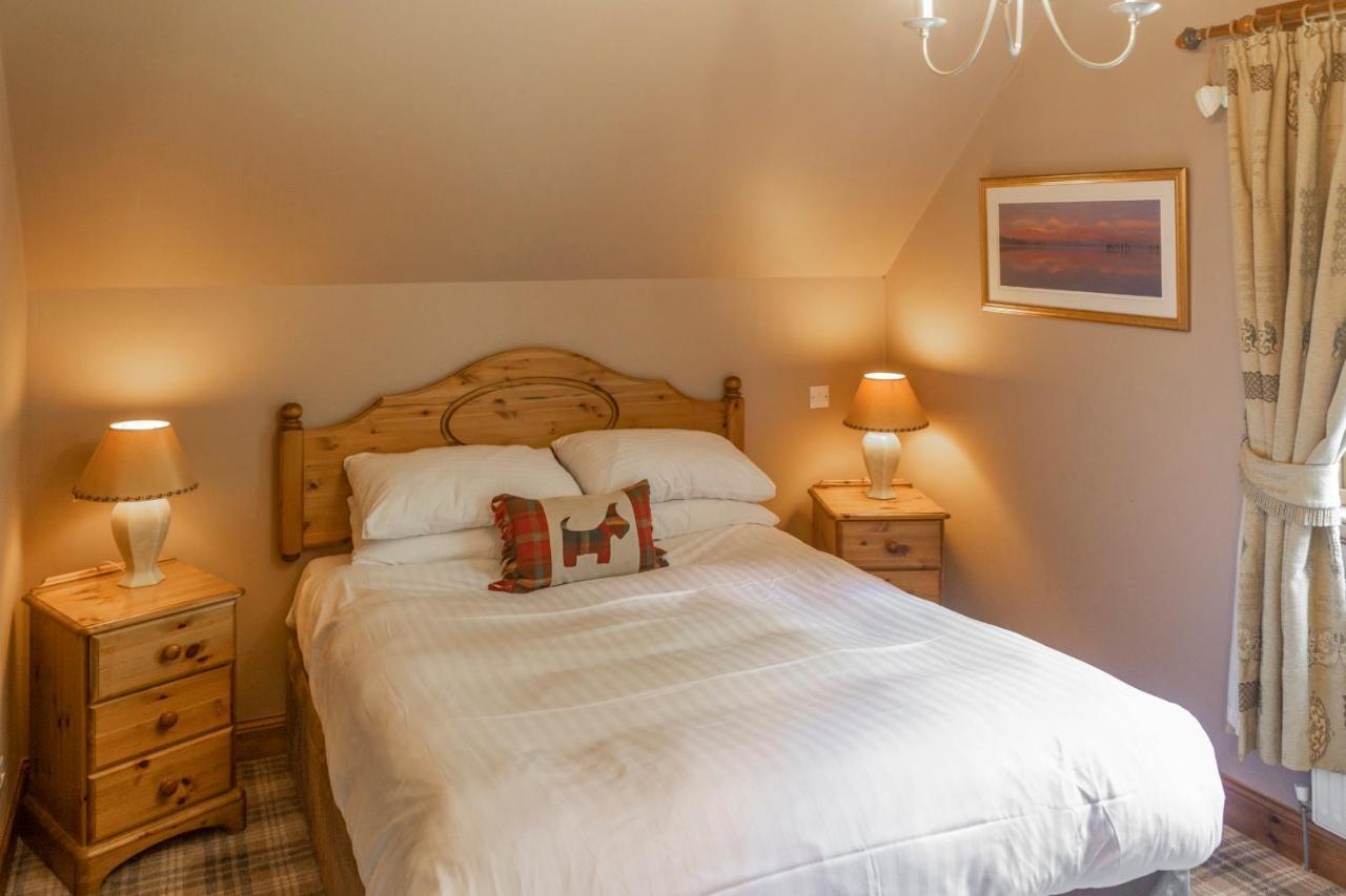 Loch Lomond Luxury Lodges Drymen Exteriör bild